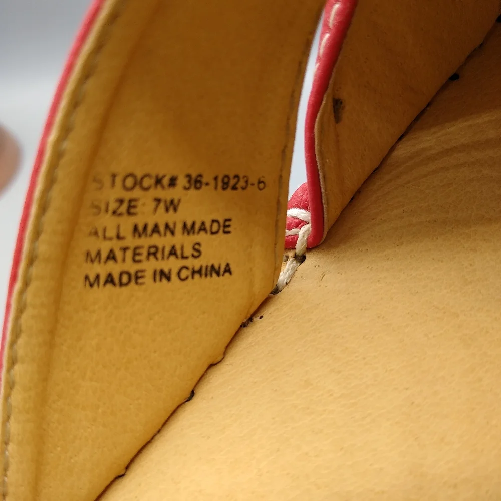 Comfortview Red Faux Leather Mules Buckle Knot Stitching 7W Vintage - Picture 3 of 12